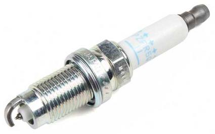 VW Spark Plug (Platinum) 101905600C - NGK Laser Platinum 6737